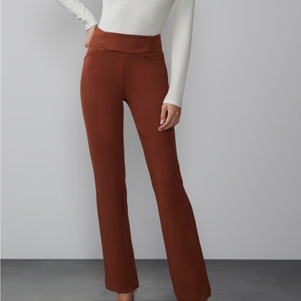 NY&C Ponte straight fit pant NWT size small!